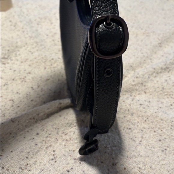 COACH - Picture 7 of 9